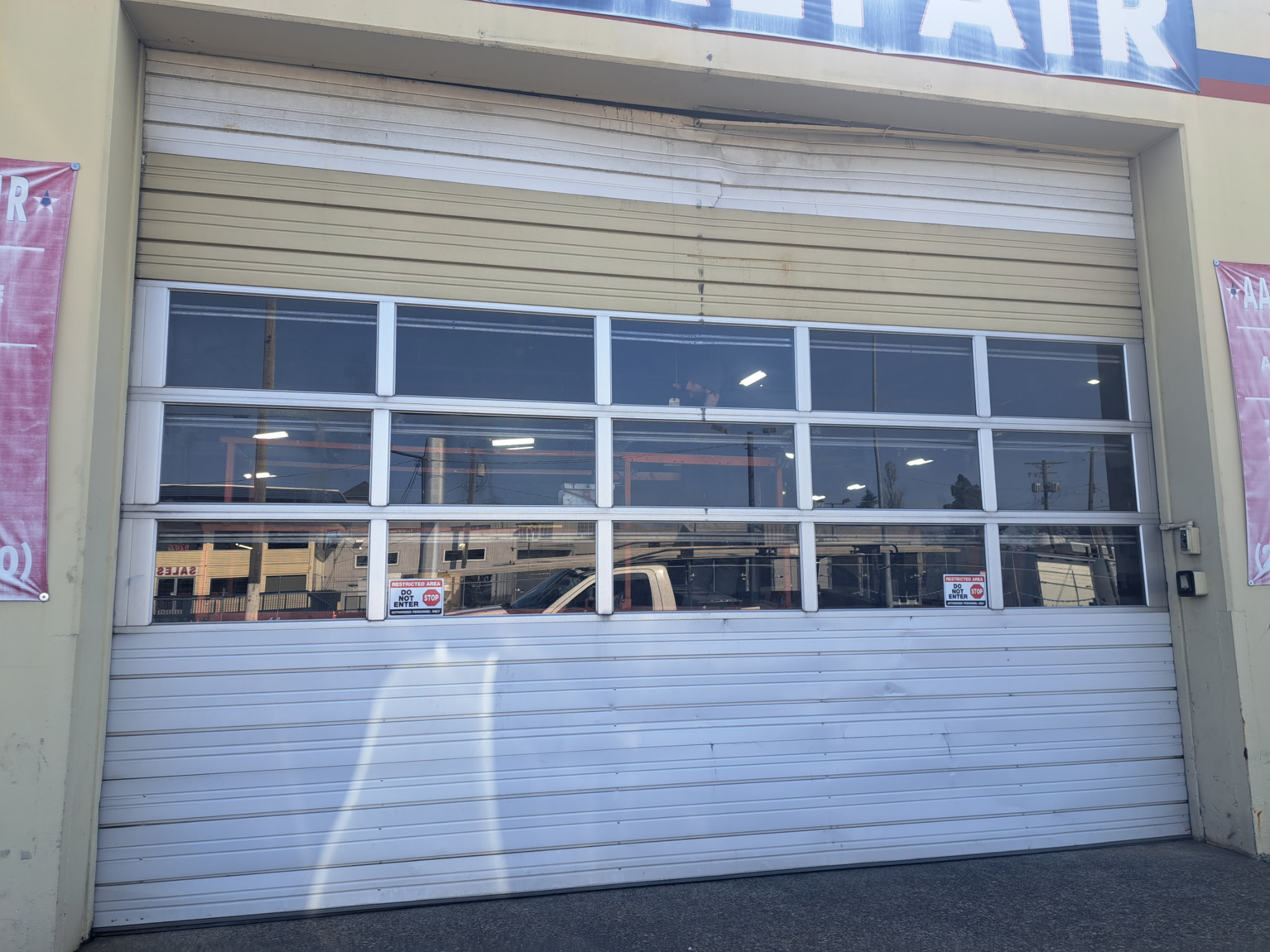 before commercial garage door hormann 254p with glass tacoma wa