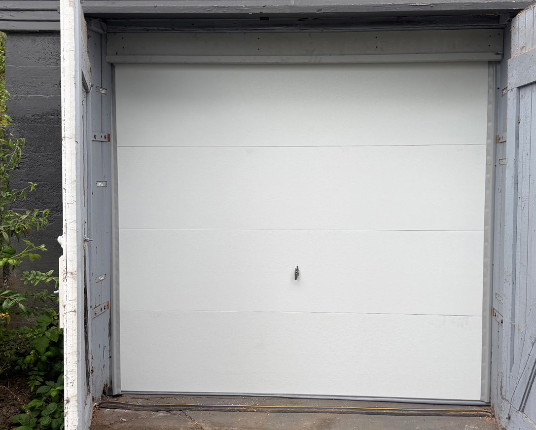 b4 flush panel garage door upgrade hormann 3400 12 x 11 and 8 x7 tacoma wa NEW