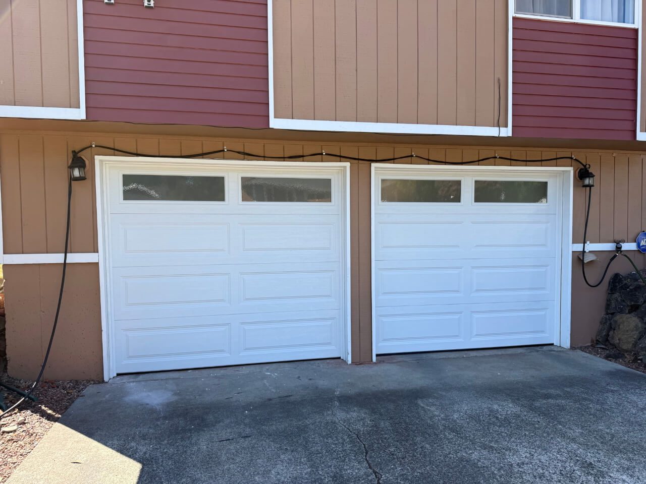 after garage door upgrade with clopay 9133 long panel with glass tacoma wa